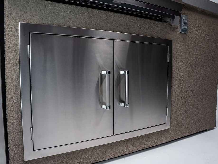 KoKoMo 7-foot outdoor kitchen island, detail