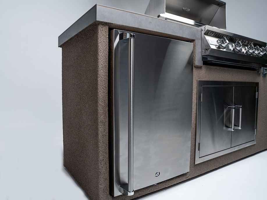 KoKoMo 7-foot outdoor kitchen island, detail